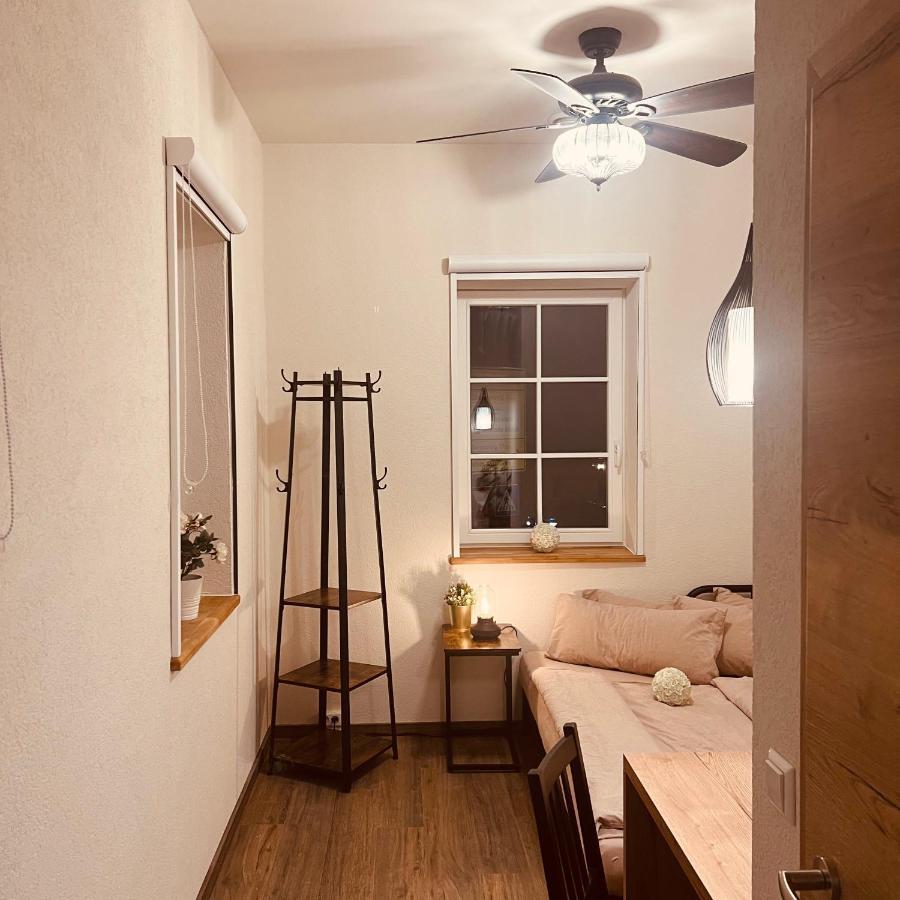 Rose Boardinghouse 24H-7D Self Check-In Automat Grossbottwar Exterior foto